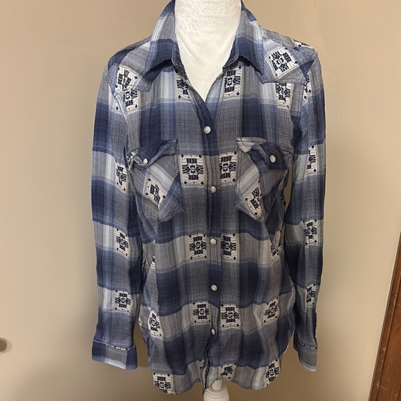 American Eagle Outfitters Tops - Blue Plaid Button-Up Shirt